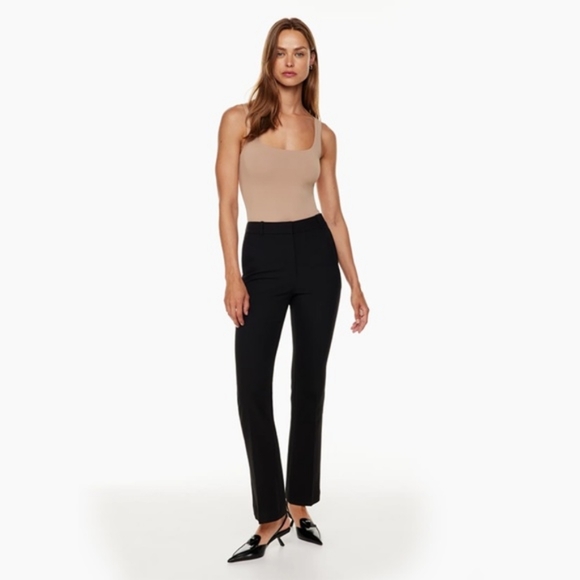 Babaton Contour Tank Bodysuit. Size L - Picture 4 of 13